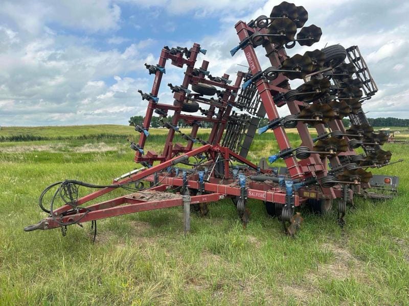 Salford 570 Equipment Image0