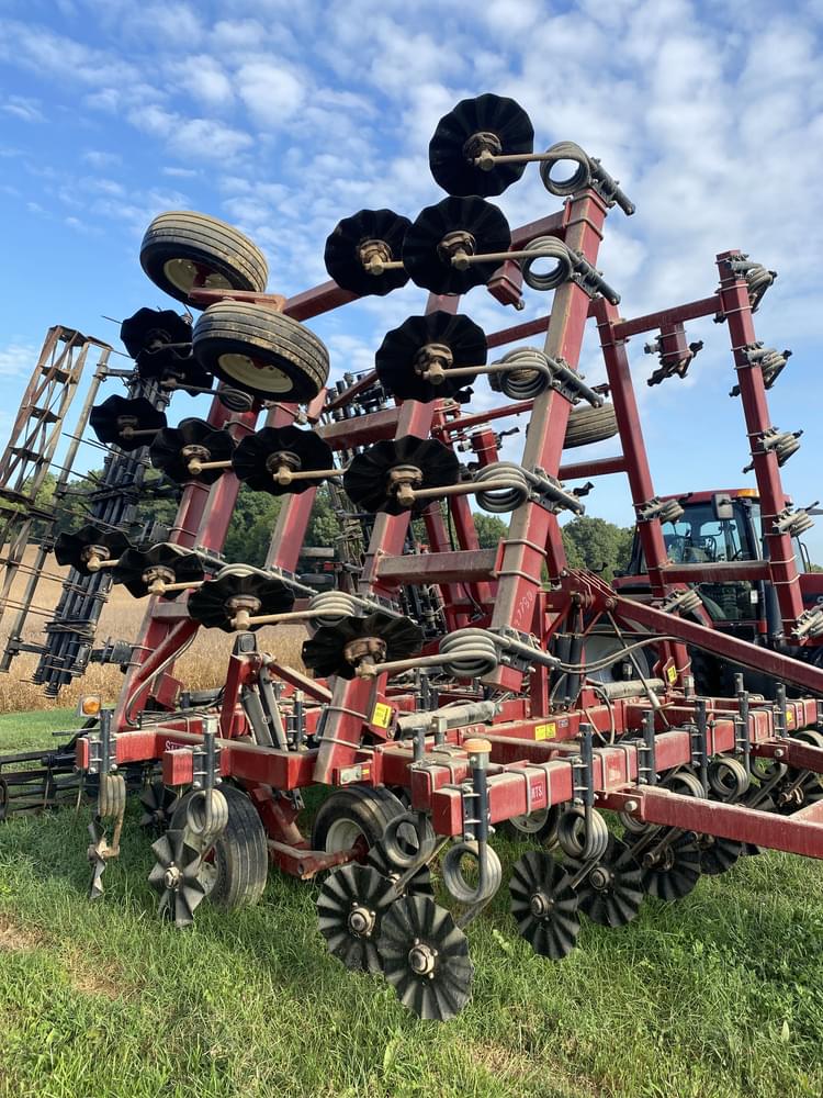 Salford 570RTS Tillage Vertical Tillage for Sale Tractor Zoom