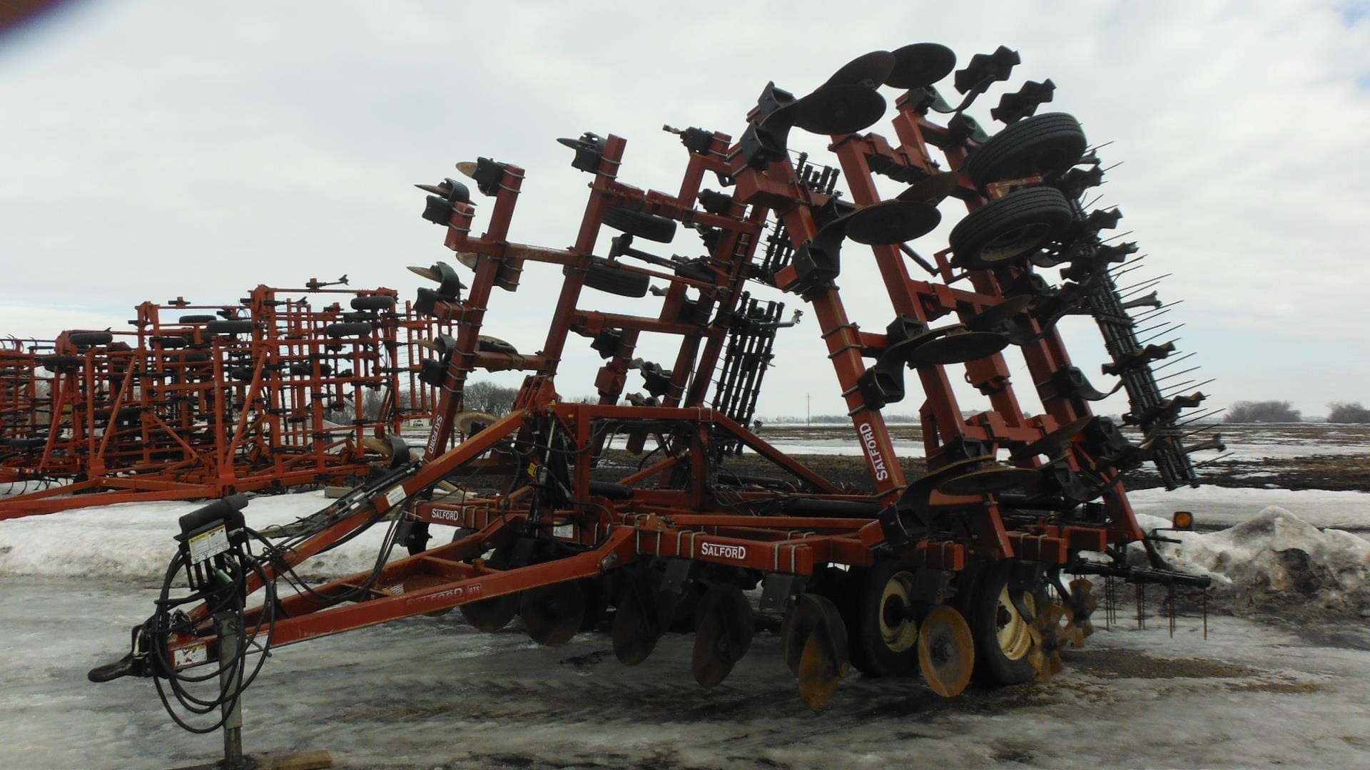 Salford 570RTS Equipment Image0