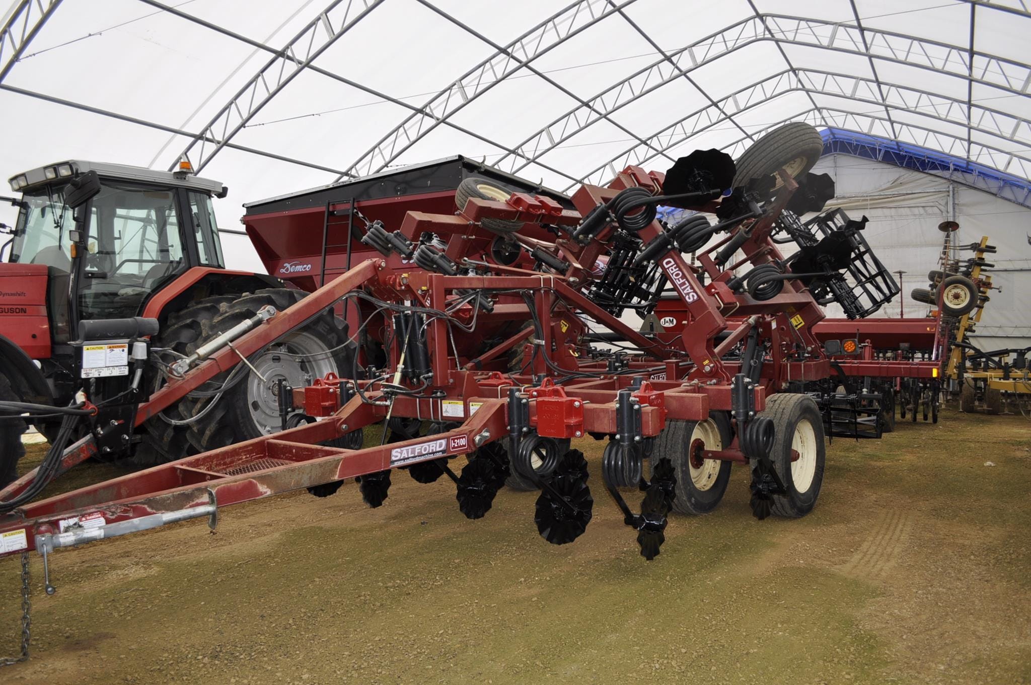 Salford I-2118 Equipment Image0