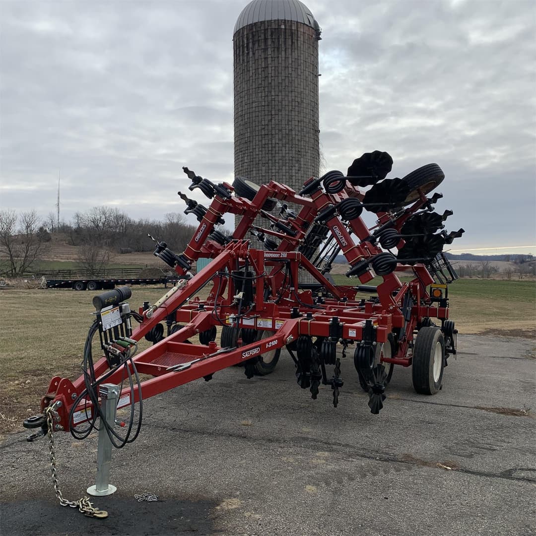 Image of Salford I-2100 Primary image