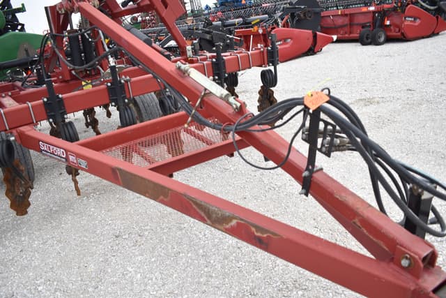 Image of Salford 570RTS equipment image 4