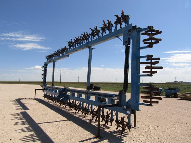 Image of Sam Stevens Sandfighter equipment image 4