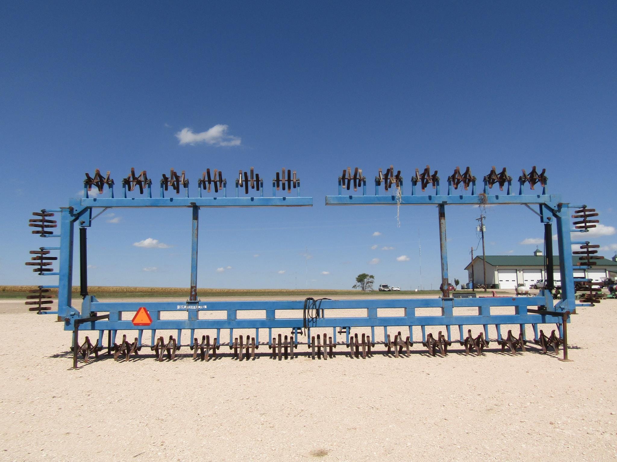 Sam Stevens Sandfighter Equipment Image0