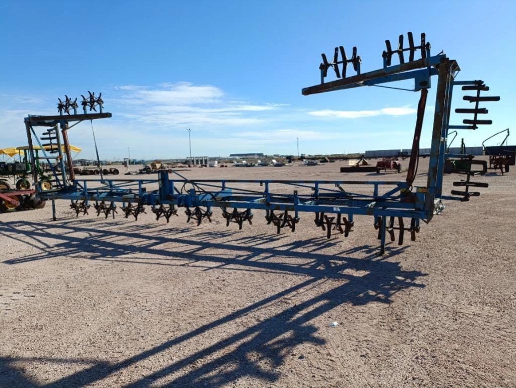 Sam Stevens Sandfighter Equipment Image0