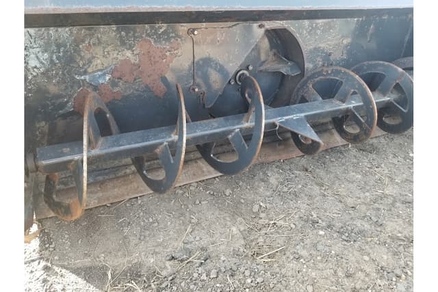 Image of Bobcat SB200 equipment image 2