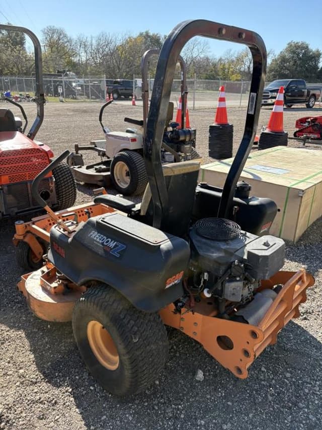 Image of Scag Freedom Z equipment image 3
