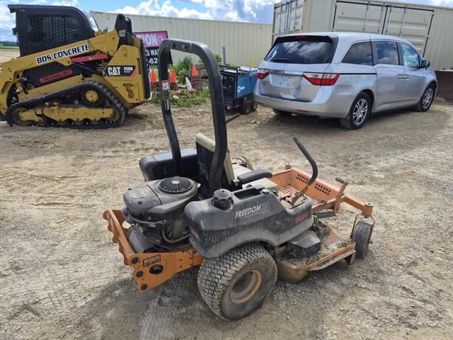 Image of Scag Freedom Z equipment image 1