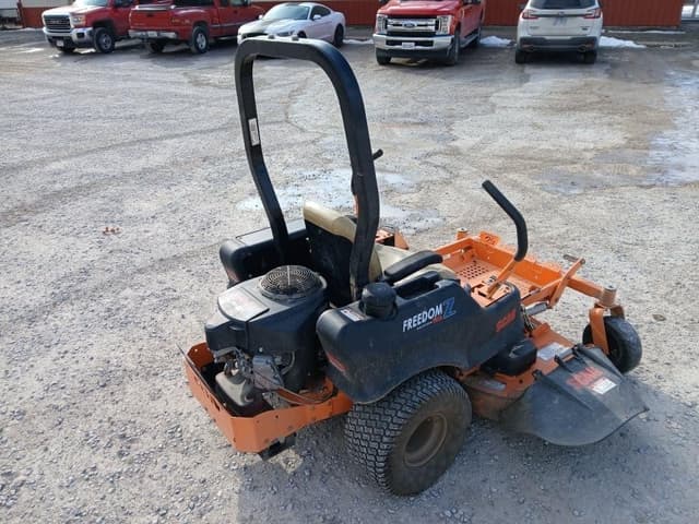 Image of Scag Freedom Z equipment image 2