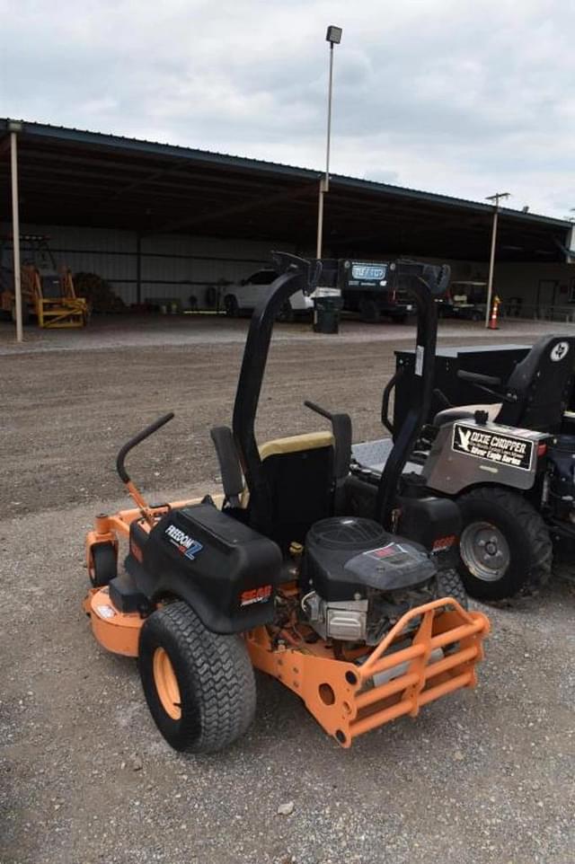 Image of Scag Freedom Z equipment image 2