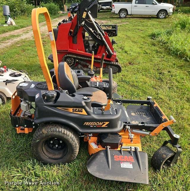 Image of Scag Freedom Z equipment image 3