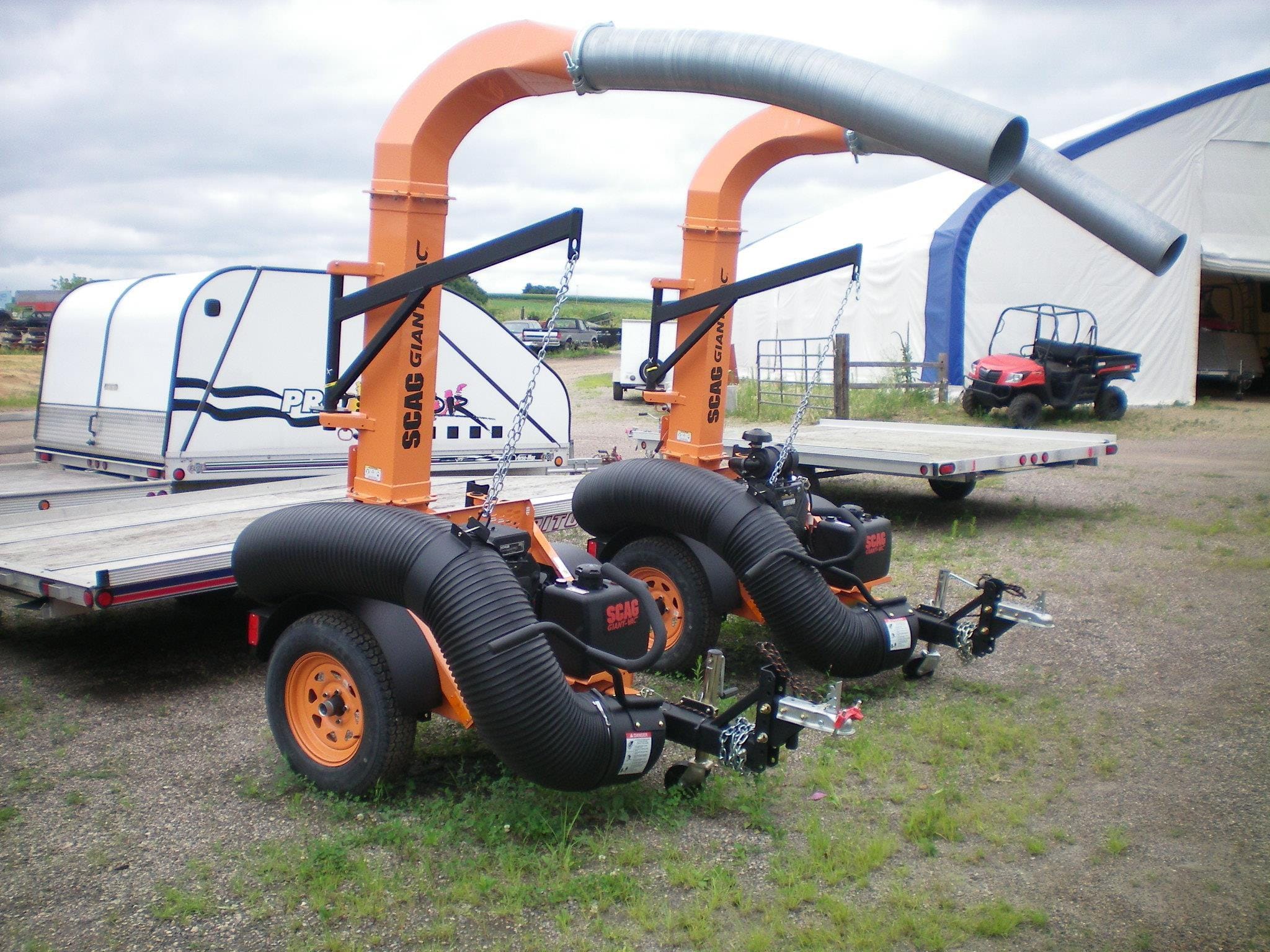 Scag Giant-Vac Equipment Image0