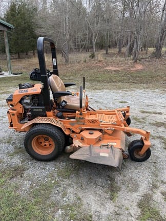 Scag SMT-61V Equipment Image0