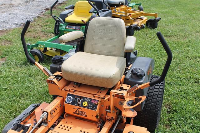 Image of Scag Tiger Cub equipment image 2