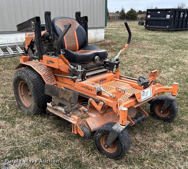 Image of Scag Turf Tiger II equipment image 2