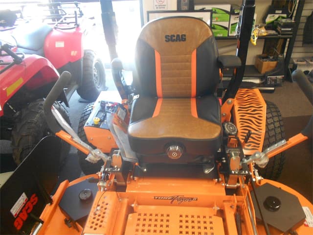 Image of Scag STTII-61V-31BV equipment image 3