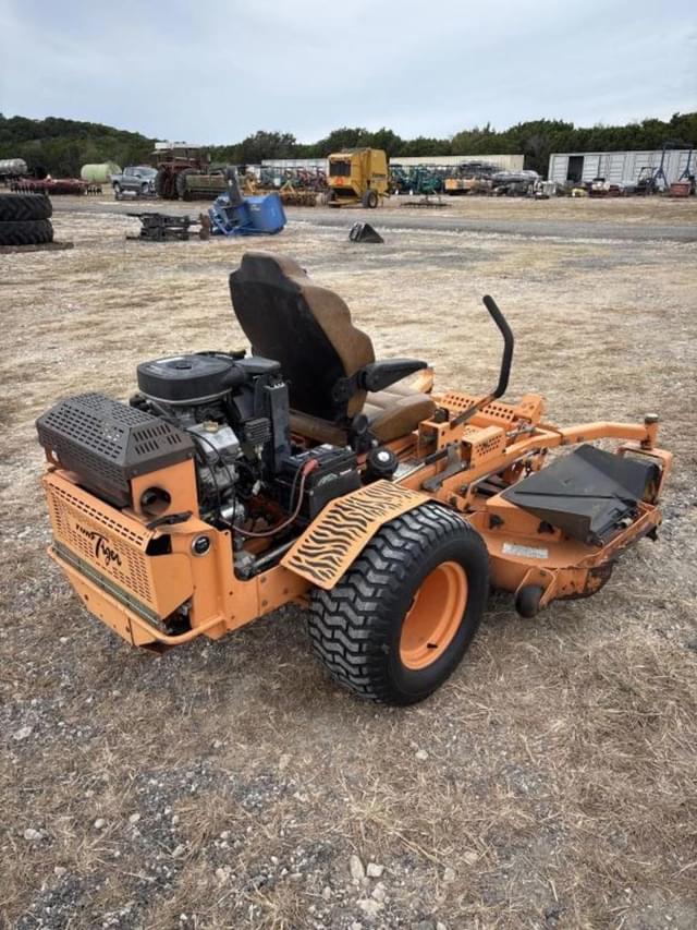 Image of Scag Turf Tiger equipment image 2