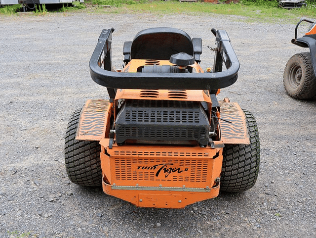 Image of Scag Turf Tiger II equipment image 2