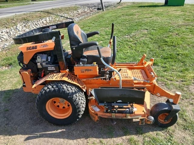Image of Scag Turf Tiger II equipment image 2