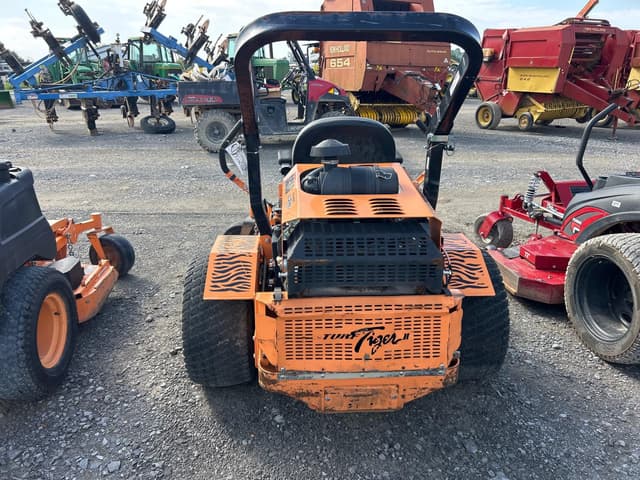 Image of Scag Turf Tiger II equipment image 4