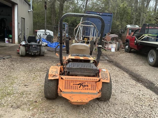 Image of Scag Turf Tiger II equipment image 3