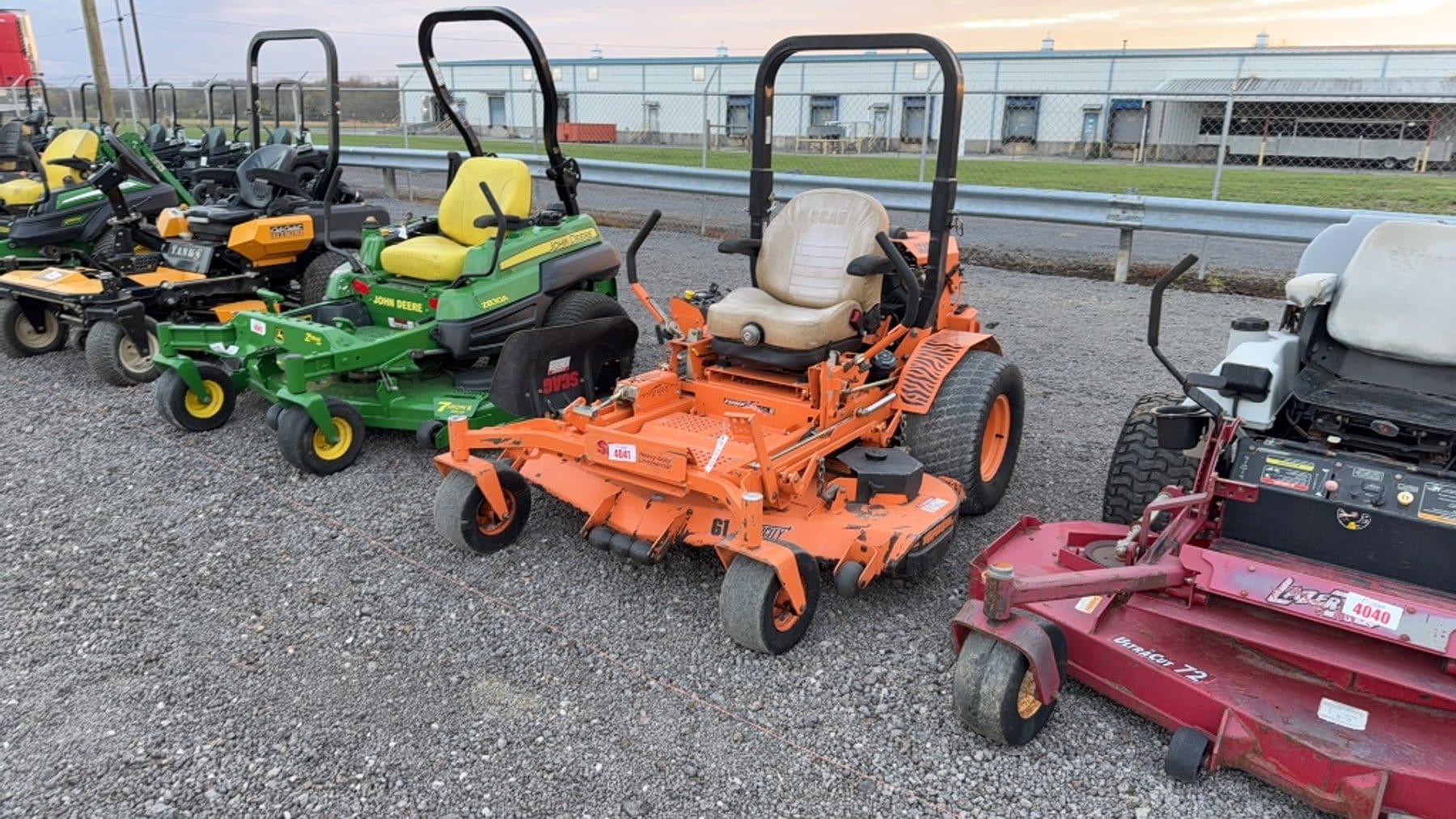 Scag Turf Tiger II Equipment Image0