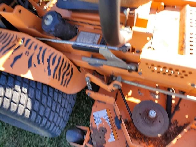 Image of Scag Turf Tiger equipment image 3