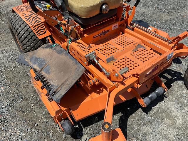 Thumbnail image Scag Turf Tiger 10