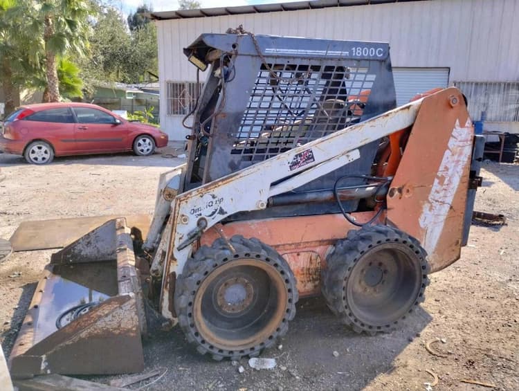 SOLD Scat Trak 1800C Construction Skid Steers Tractor Zoom