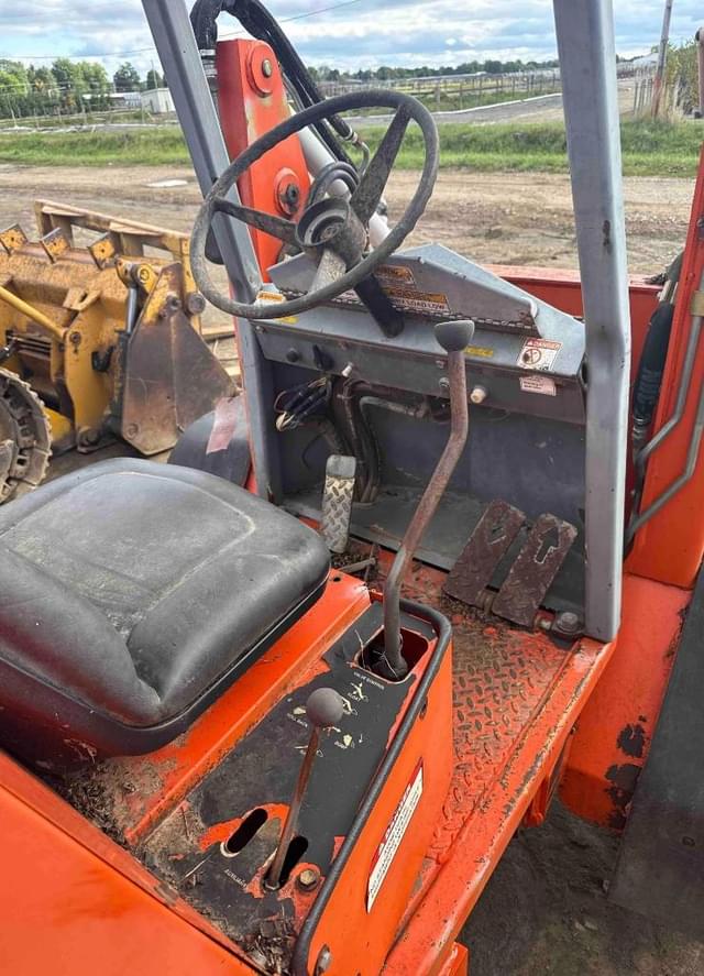 Image of Skat Trak 3200 equipment image 4