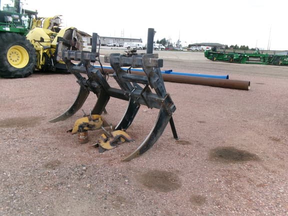 Image of Schlagel 4 Tine Grapple equipment image 2