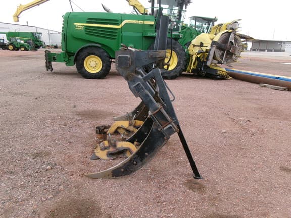 Image of Schlagel 4 Tine Grapple equipment image 3