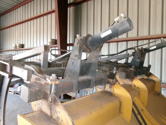 Image of Schlagel 4 Tine Grapple equipment image 4