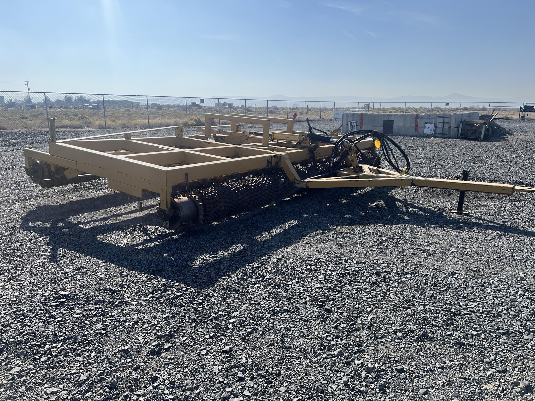 Schmeiser TB2 Equipment Image0