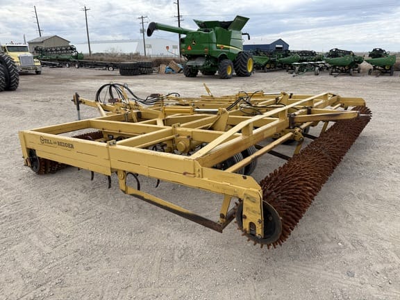 Schmeiser Till & Bedder Equipment Image0