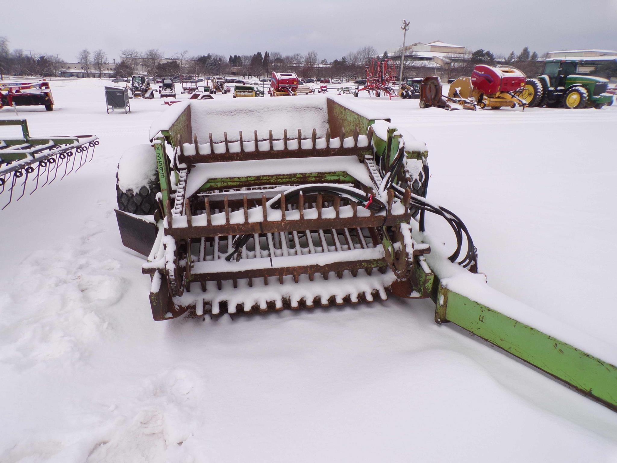 Schulte RS320 Equipment Image0