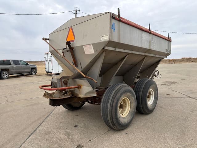 Image of Ag Systems AG-800 equipment image 2