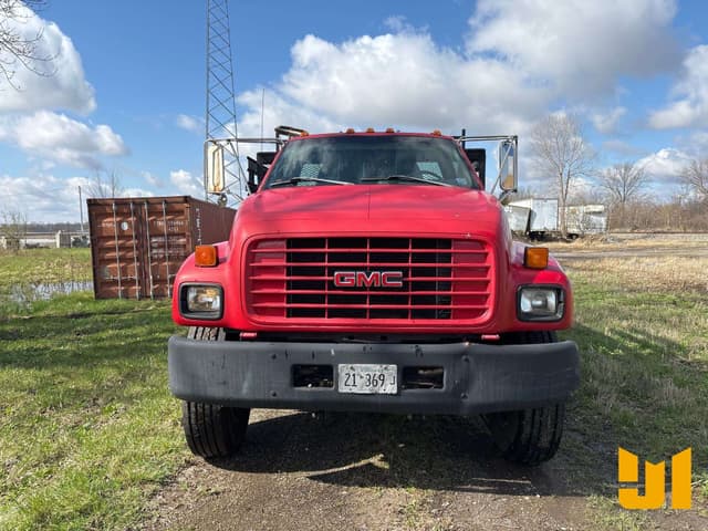 Image of GMC C6500 equipment image 1