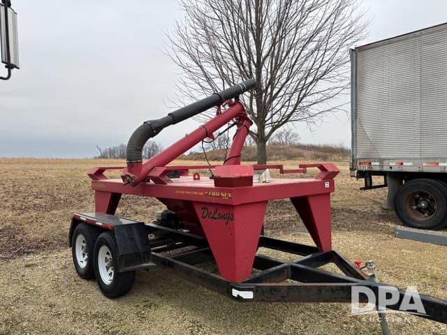 Image of Friesen Seed Titan equipment image 4