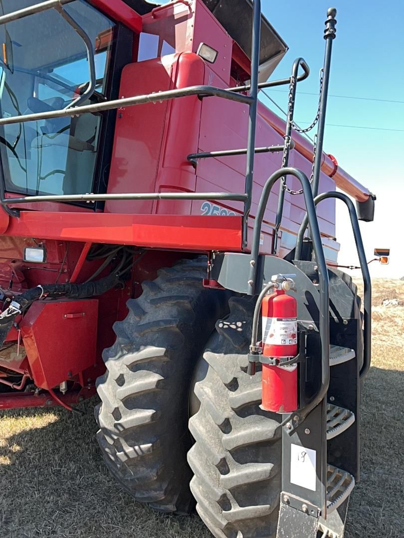 Main image Case IH 2588