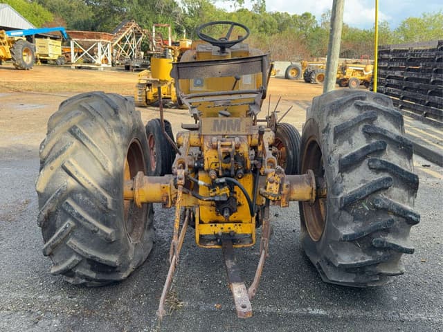 Image of Minneapolis-Moline Jet Star 3 equipment image 4