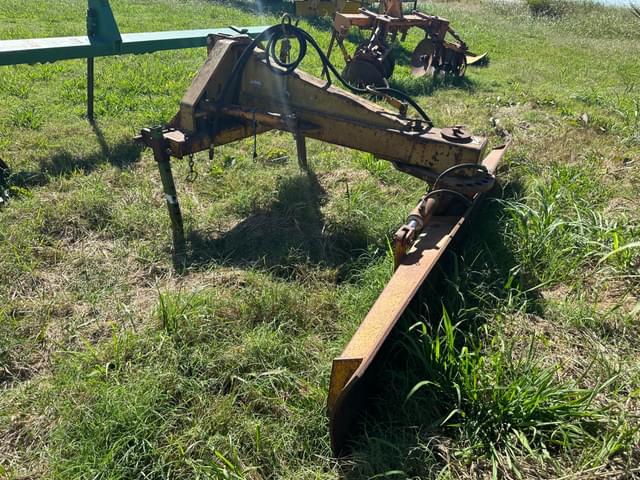 Image of Servis R1400 equipment image 3