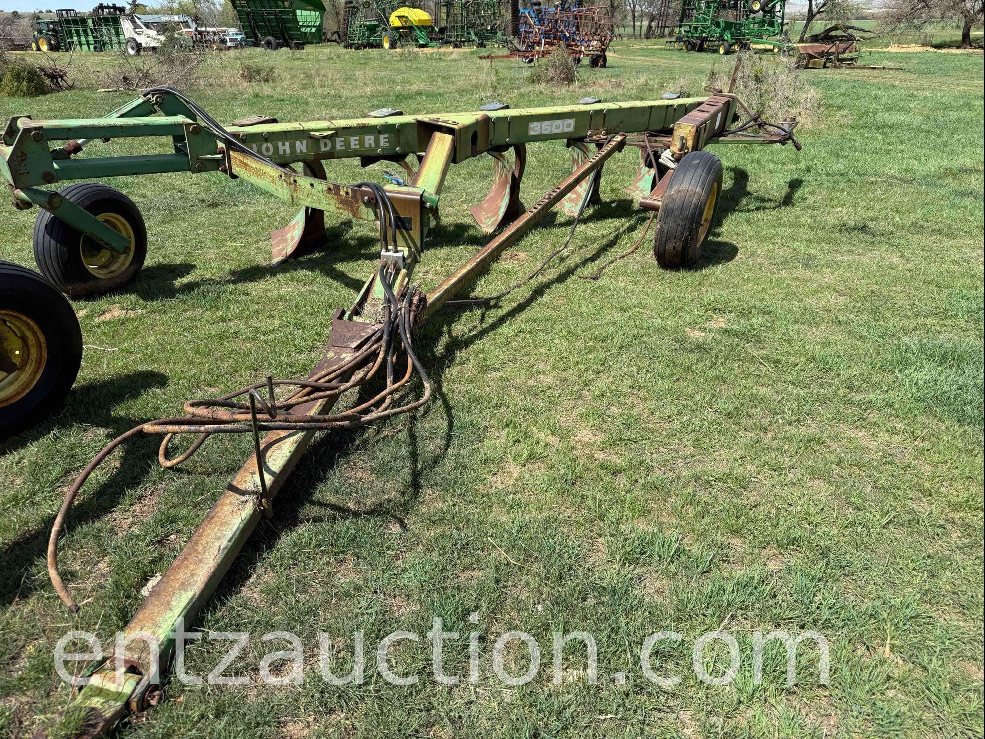 Main image John Deere 3600