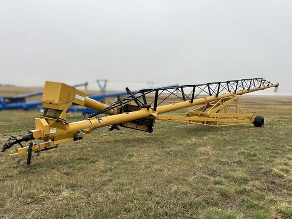Sheyenne Westgo 1390 Equipment Image0