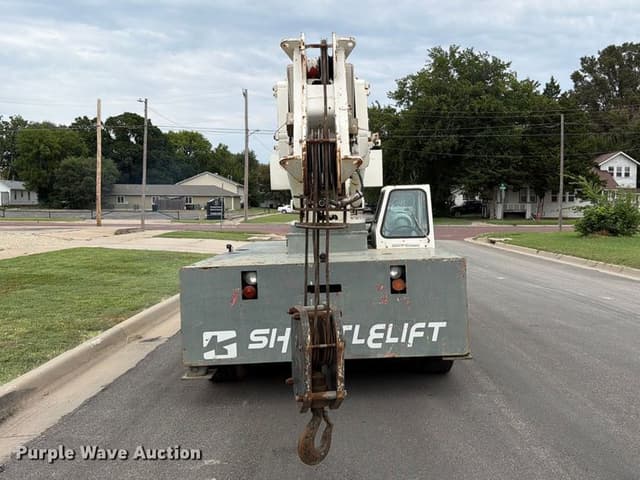 Image of SHUTTLELIFT 5540 equipment image 1