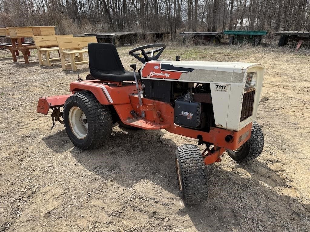 Simplicity 7117 Equipment Image0