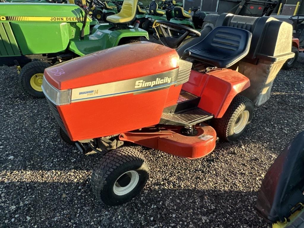 Simplicity Broadmoor Equipment Image0