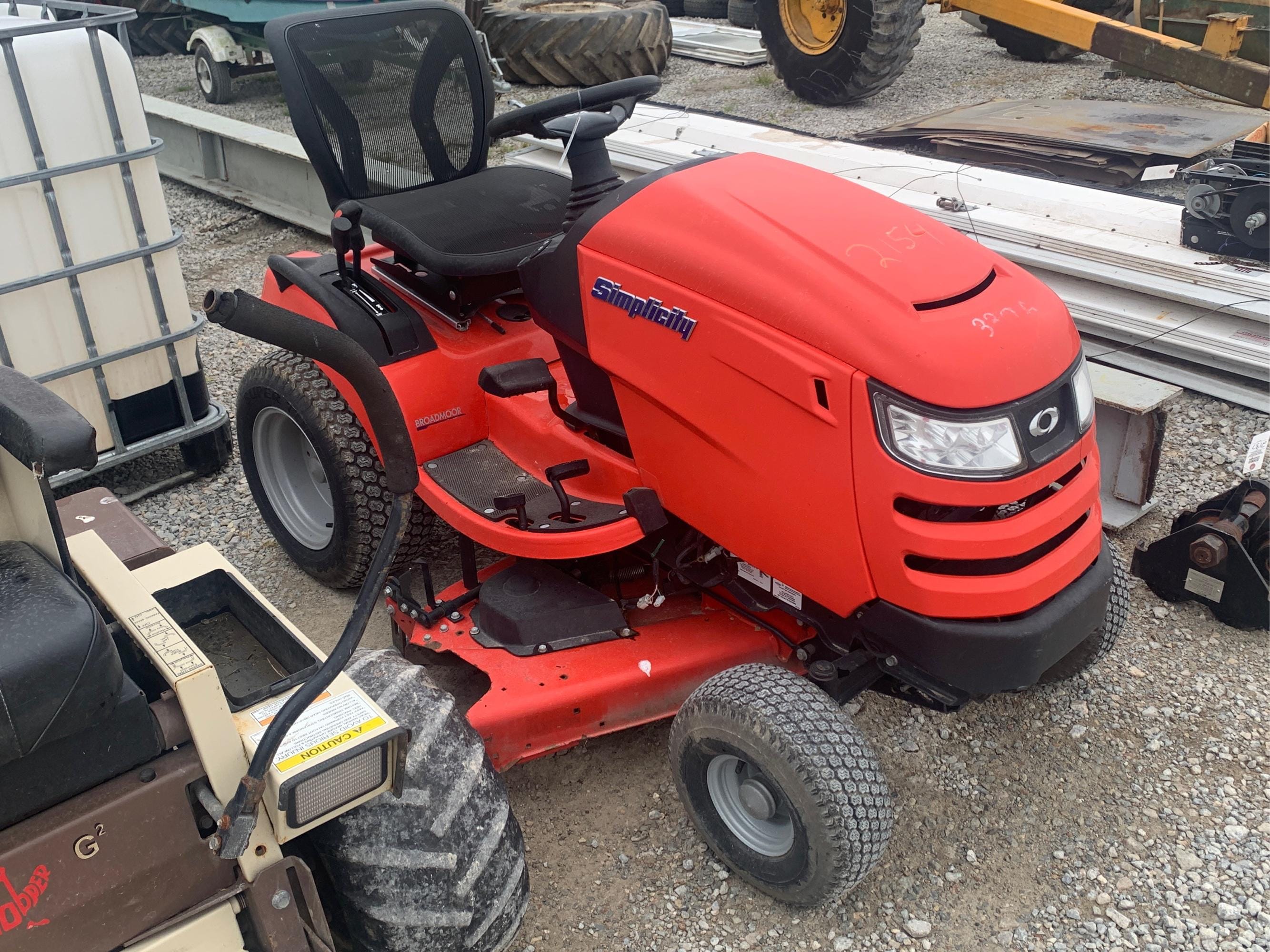 Main image Simplicity Broadmoor