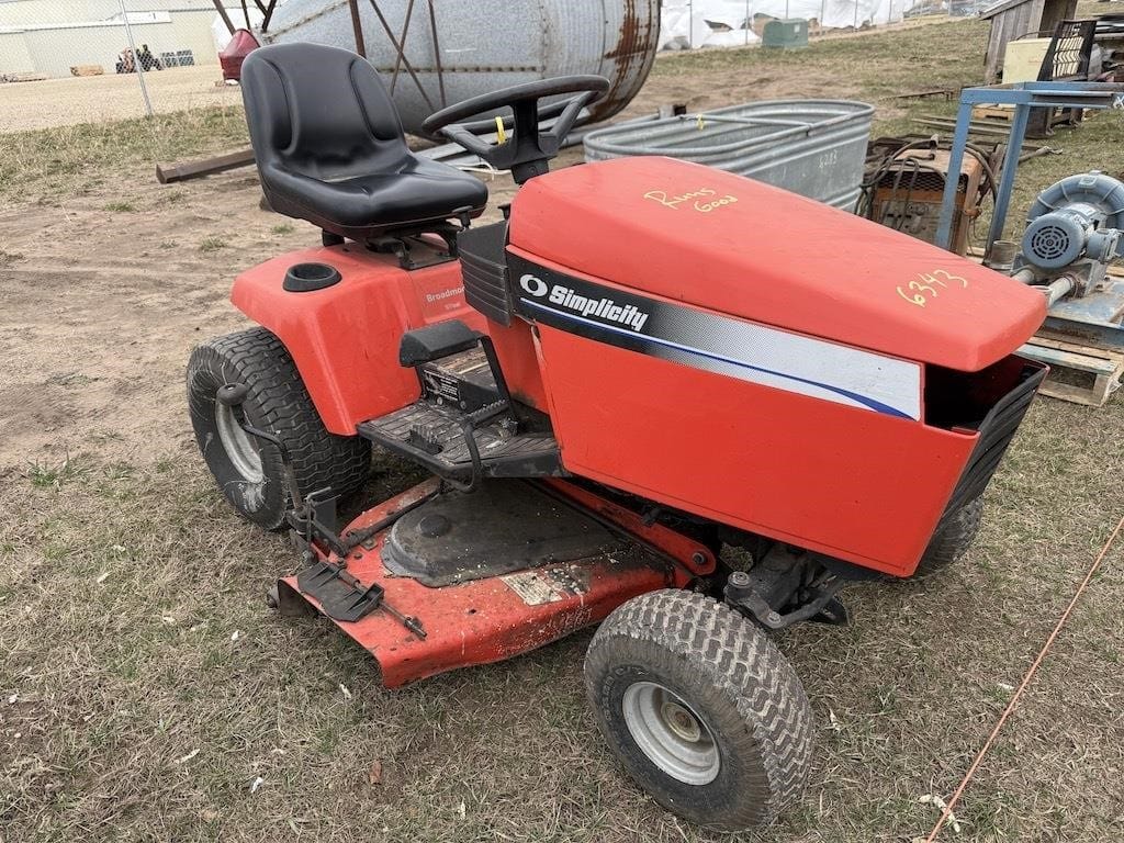 Simplicity Broadmoor Equipment Image0