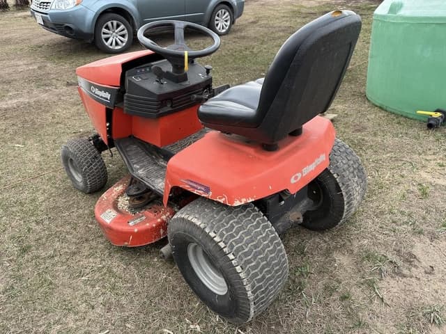 Image of Simplicity Broadmoor equipment image 3